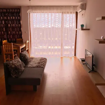 Private Studio In Gardenia Hills Отель *
