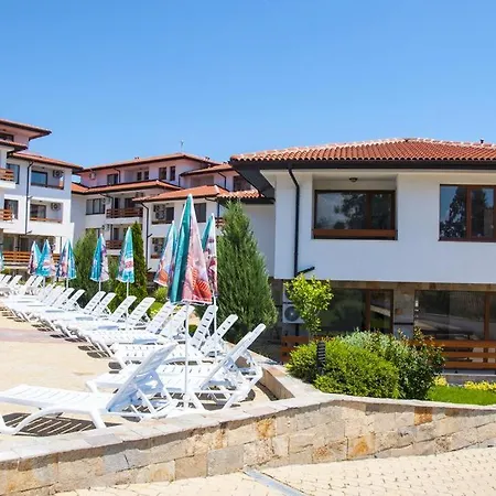 Private Studio In Gardenia Hills * Солнечный берег