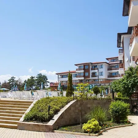 Private Studio In Gardenia Hills Отель *
