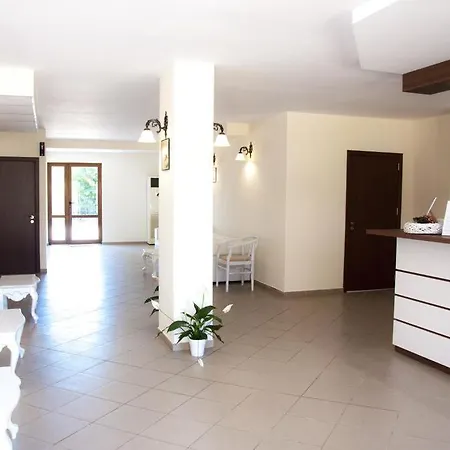 Private Studio In Gardenia Hills Солнечный берег